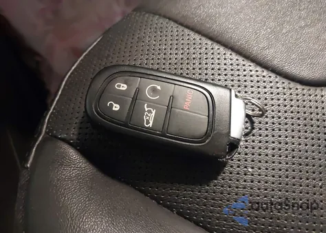 2020 Jeep Cherokee Limited 4X4 z USA, uszkodzony, nr VIN 1C4PJMDX9LD531723